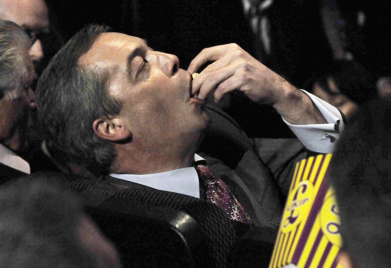 Nigel Farage eating popcorn