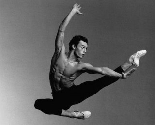Isaac Mullins performing ballet