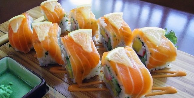 Norwegian Roll Salmon Sushi