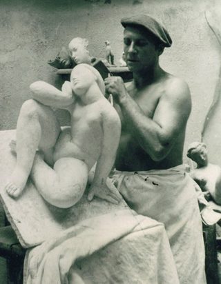 sculptor-at-work