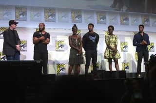 800px-Black_Panther_cast_by_Gage_Skidmore