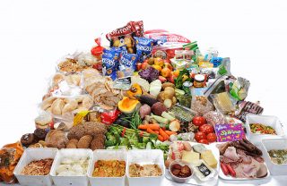 42.4_kg_of_food_found_in_New_Zealand_household_rubbish_bins