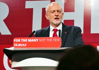 Jeremy_Corbyn_speaking_at_the_Labour_Party_General_Election_Launch_2017