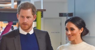 Prince_Harry_and_Ms._Markle_visit_Catalyst_Inc_(41014635231)_(cropped)