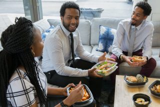 Co-workers having lunch - 1280x854