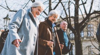 friends-seniors-on-the-street_t20_Qz6NjW